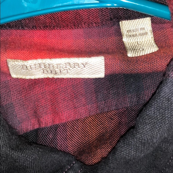 Men’s Burberry Flannel Button Down - Picture 2 of 3